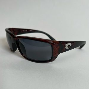 Costa Del Mar Men’s Fantail Sunglasses with polarized lenses